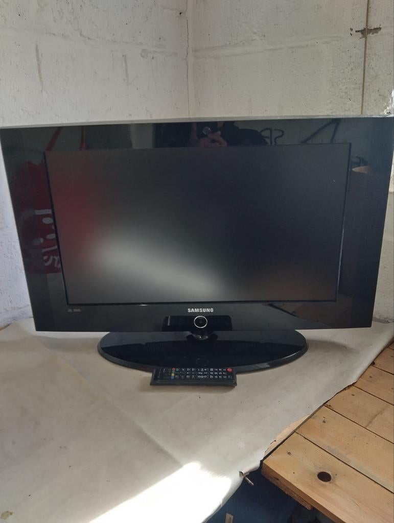 Goed werkende tv, Audio, Tv en Foto, Televisies, Ophalen of Verzenden, 100 cm of meer, 50 Hz, Philips