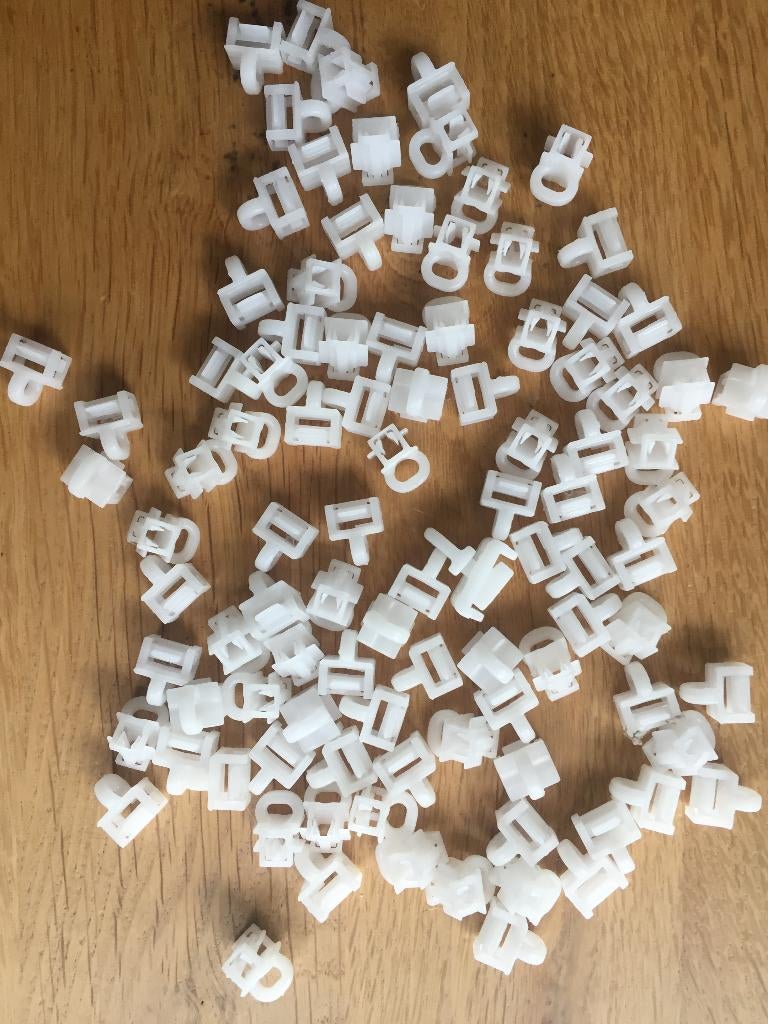 Onderdelen voor gordijnrail rail - glijders - runners, Ophalen of Verzenden, Nieuw, Wit, Minder dan 100 cm