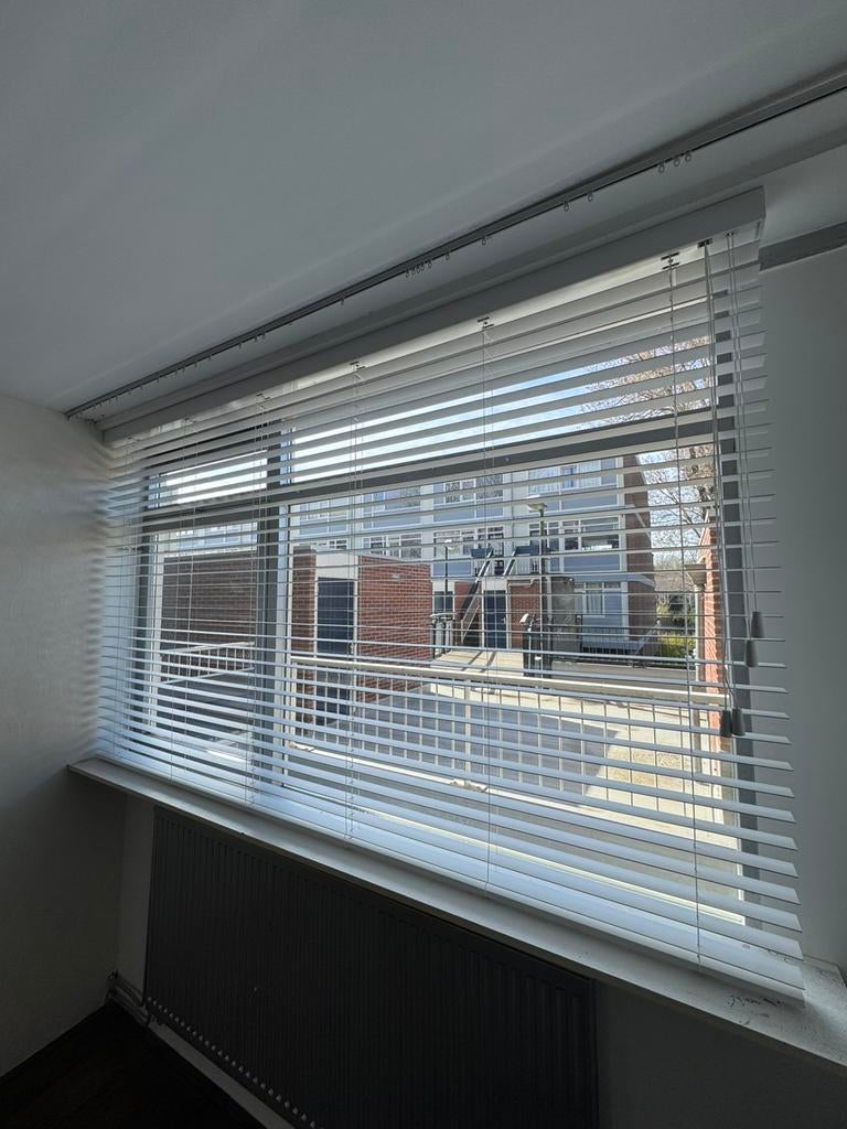 MOOIE HOUTEN JALOEZIEËN TE KOOP!, Ophalen, Zo goed als nieuw