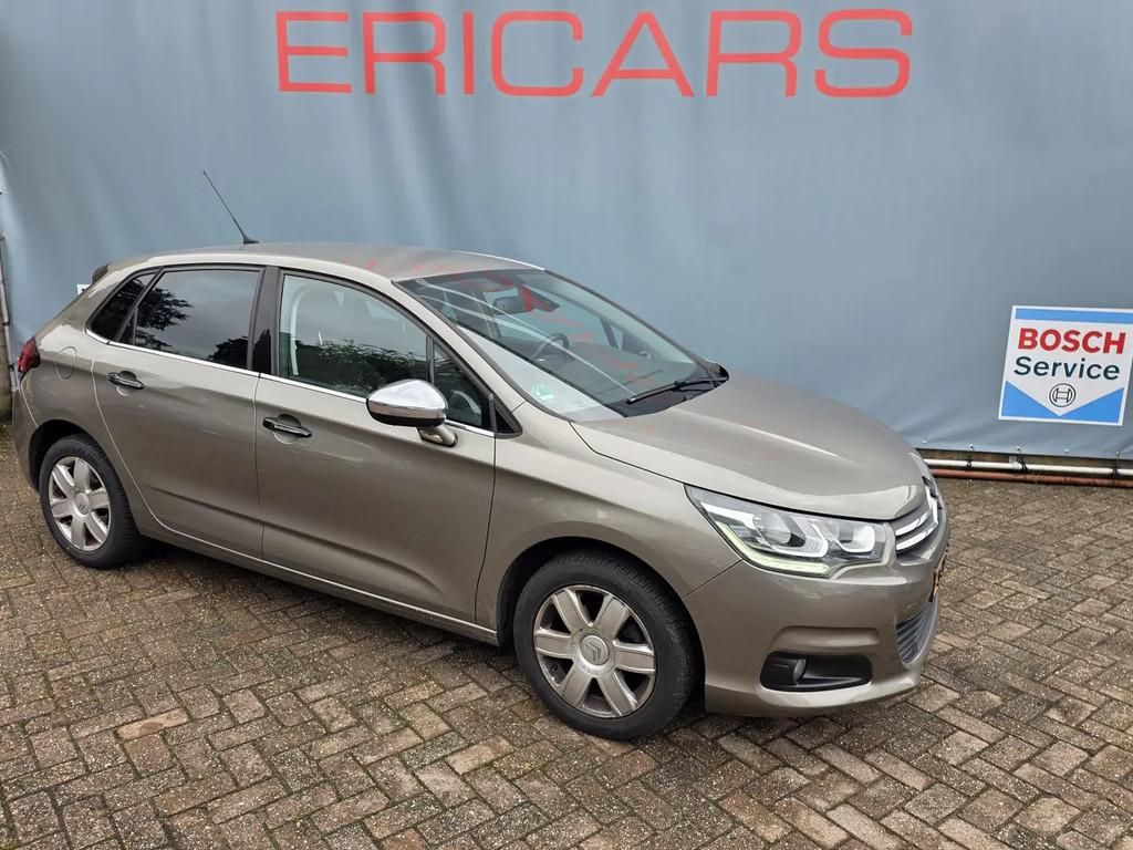 Citroën C4 1.2 PureTech Feel Collection TEL LM € 6.950,00, Auto's, Citroën, Stof, Gebruikt, 1199 cc, 635 kg