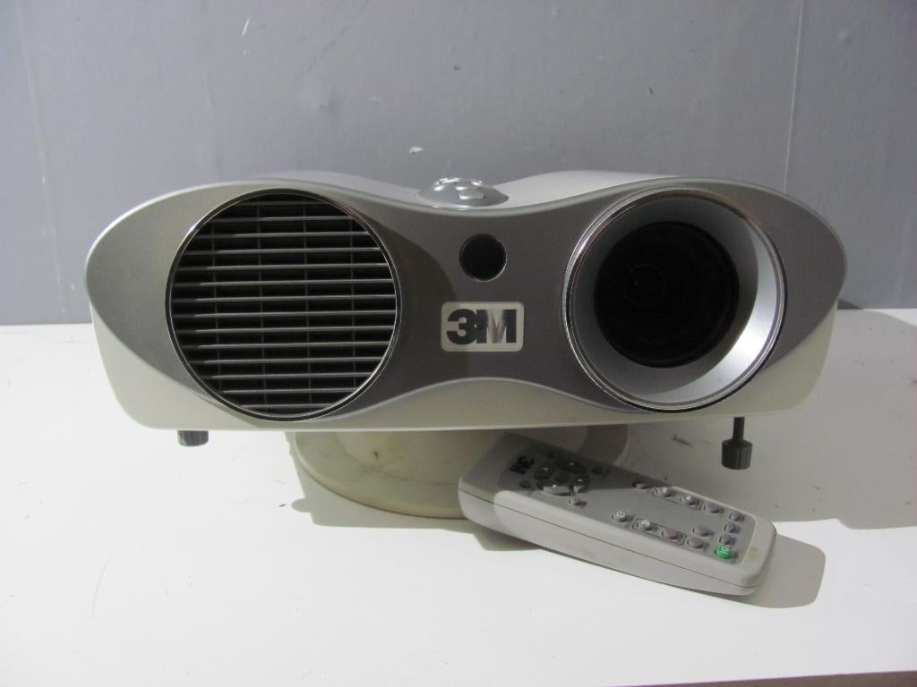 3M BEAMER S10 met afstandsbediening, 3M, Gebruikt, CRT, Ophalen of Verzenden