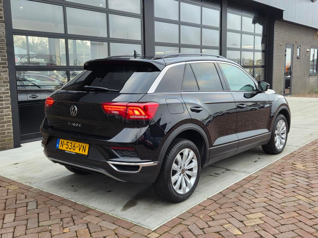 Volkswagen T-Roc 1.0 TSI Style Business | CarPlay | ACC | Cr, Voorwielaandrijving, Stof, Gebruikt, 1194 kg