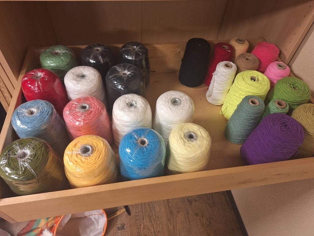 Hobbystop tufting set met garen, Hobby en Vrije tijd, Ophalen of Verzenden