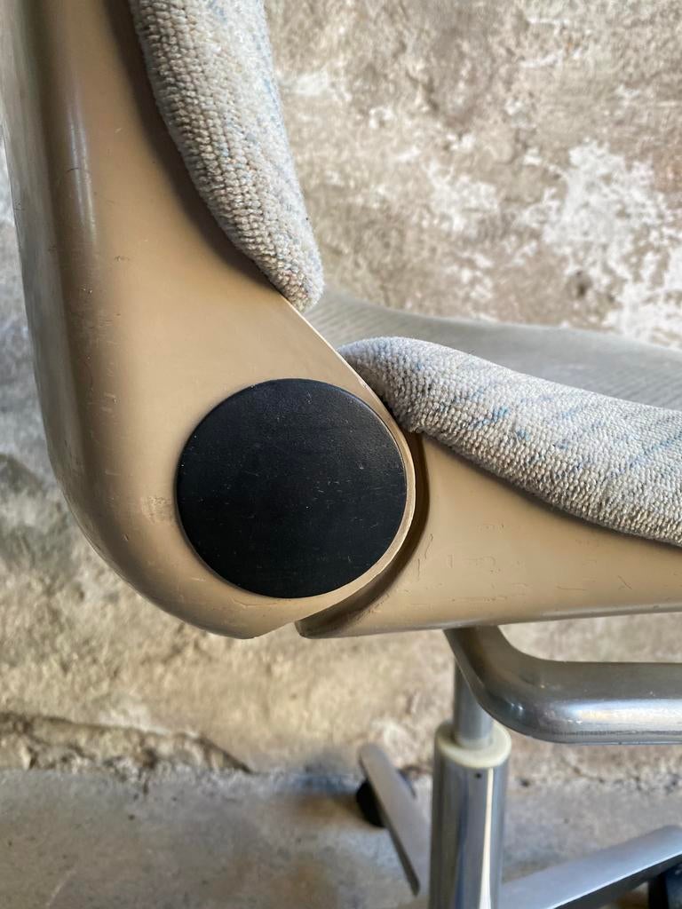 Space Age bureaustoel van Wilkhahn , jaren 70, Ophalen, Gebruikt, Duitsland, Beige