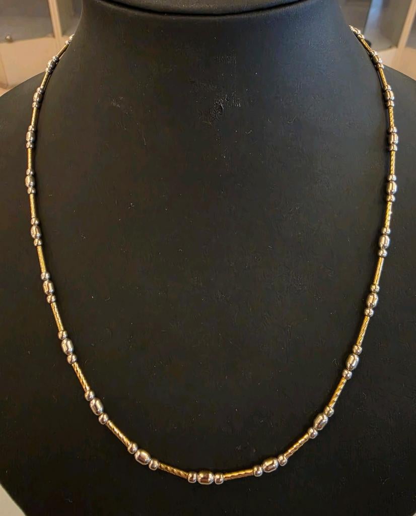 14 karaats gouden bicolor bolletjes / staafjes ketting 45 cm, Sieraden, Tassen en Uiterlijk, Kettingen, Zo goed als nieuw, Goud