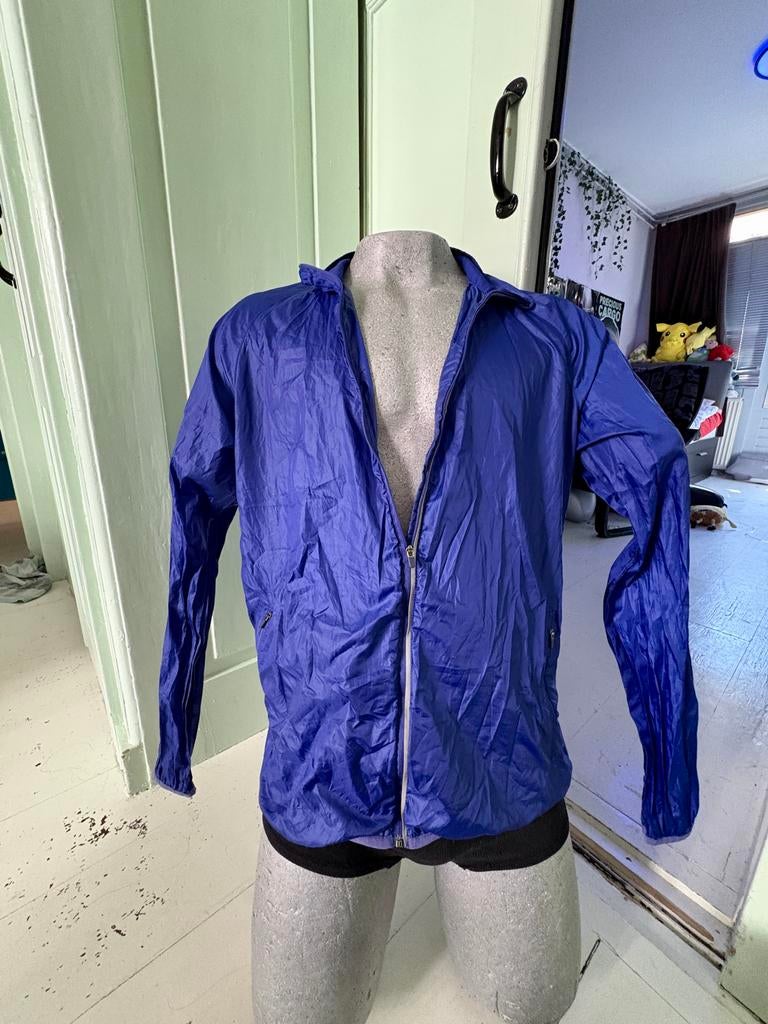 Lichtgewicht H&M Sport jack maat M blauw, Kleding | Dames, Sportkleding, Maat 38/40 (M), Blauw, Ophalen of Verzenden, Hardlopen of Fietsen