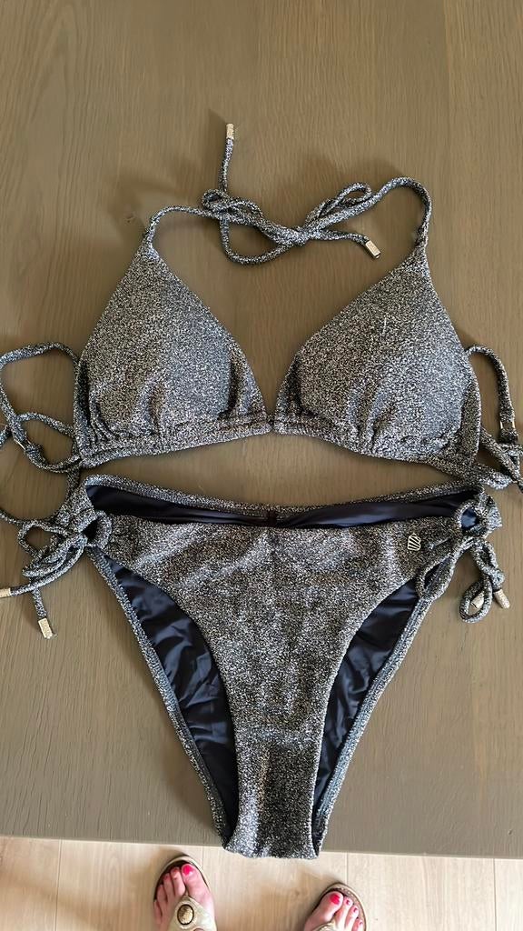 Bikini blauw  metallic  . Mt38, Ophalen of Verzenden, Zo goed als nieuw, Blauw, Bikini