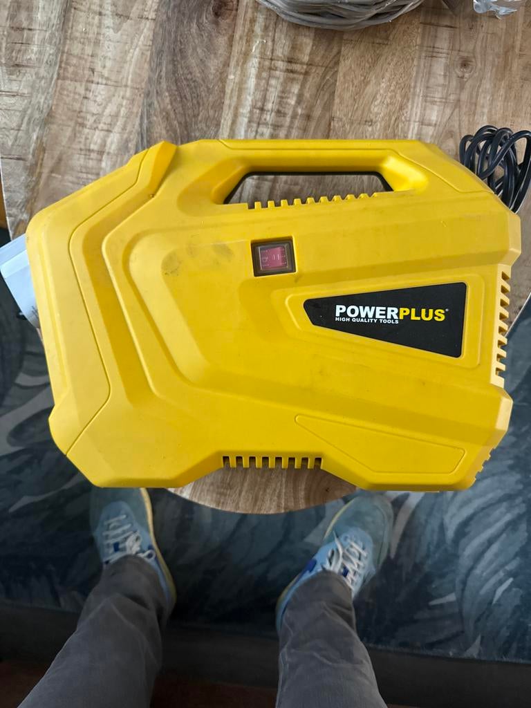 Compressor Powerplus, Ophalen of Verzenden, Gebruikt, Minder dan 200 liter/min, Olievrij