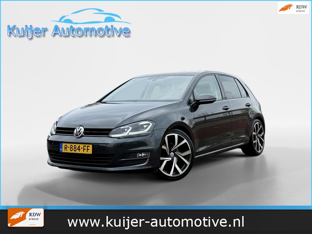Volkswagen Golf 1.2 TSI Trendline Allstar Panoramadak, Voorwielaandrijving, Gebruikt, 4 cilinders, 610 kg