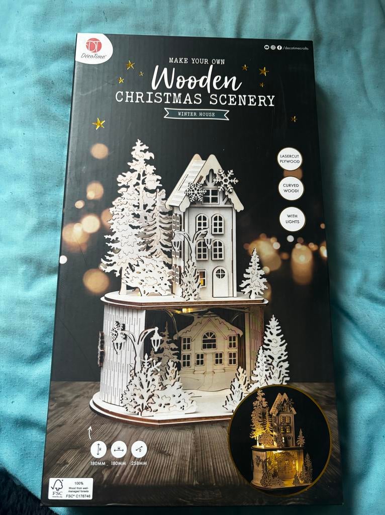 Houten kersthuis, Diversen, Kerst, Ophalen of Verzenden