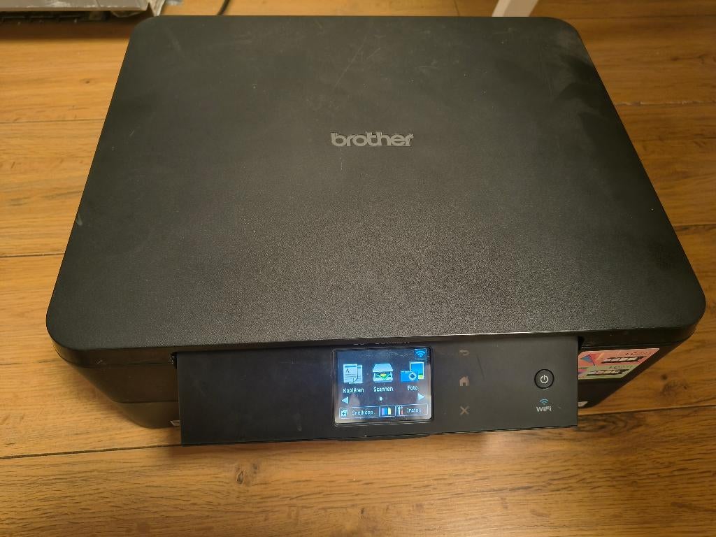 Brother printer/scanner model DCP-J562DW + 7 cartridges, Ophalen, Gebruikt, Inkjetprinter, All-in-one