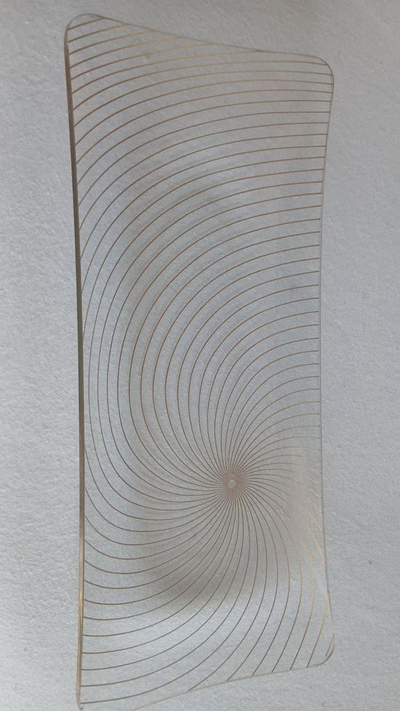 Vintage glazen cakeschaal met spiraalpatroon, Antiek en Kunst, Antiek | Glas en Kristal, Ophalen