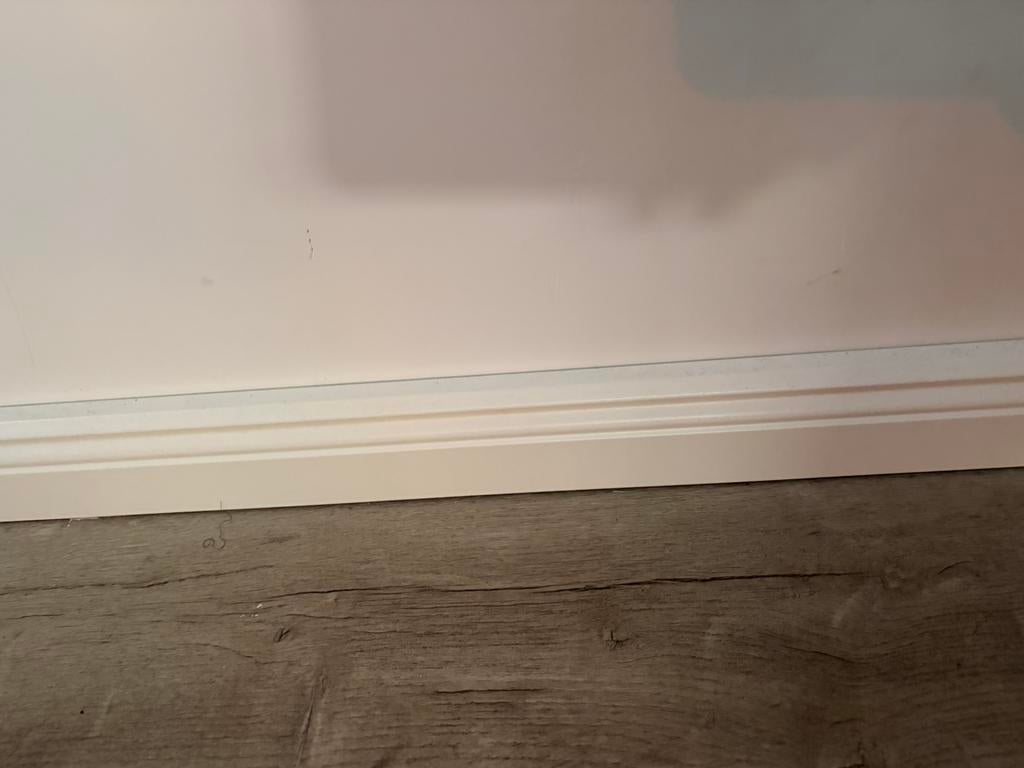 Plinten wit, Ophalen, Nieuw, Mdf, 200 tot 250 cm