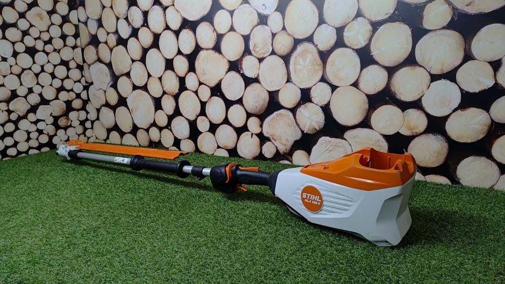 ZEER NETTE Stihl HLA 135 K Accu Stokheggenschaar Hoogsnoeier, Tuin en Terras, Heggenscharen, Ophalen of Verzenden, Zo goed als nieuw