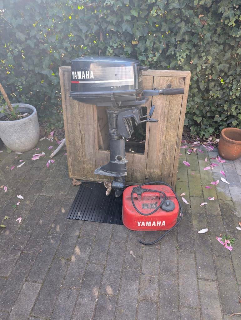 Yamaha 4pk 2-takt buitenboordmotor met tank, Ophalen, Gebruikt, Minder dan 5 pk, Buitenboordmotor