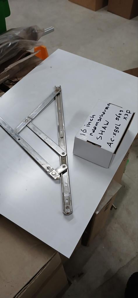 Aluminium raam scharnieren SHAW., Ophalen, Minder dan 130 cm