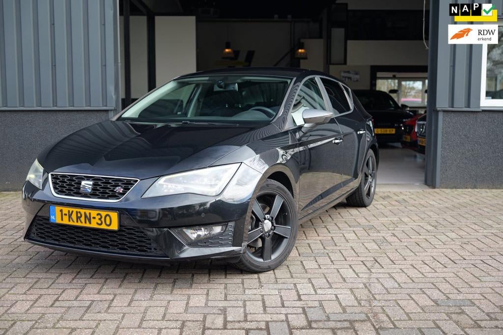 Seat Leon FR 1.4 TSI LM|Cruise|Airco|LED, Voorwielaandrijving, Gebruikt, Zwart, 4 cilinders