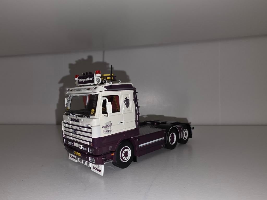 Scania 143 Vliegenthart met certificaat en originele doos, Italeri, Groter dan 1:32, Ophalen of Verzenden, Zo goed als nieuw