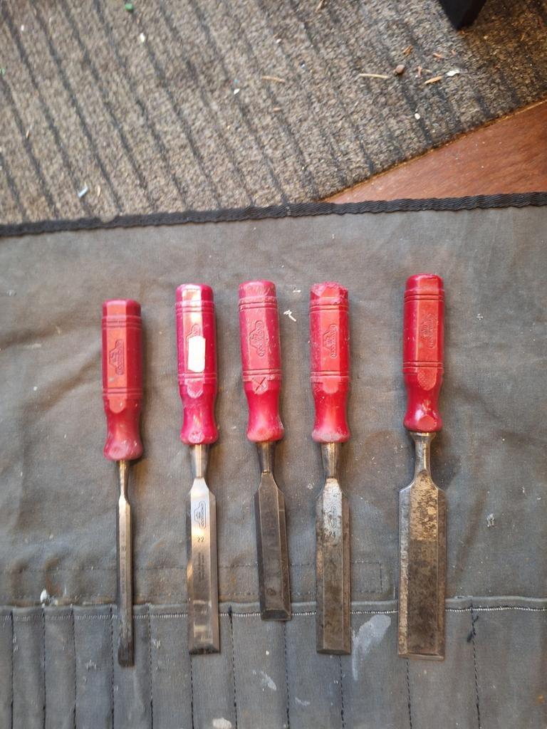 Nooitgedacht beitels 10, 22, 24, 32mm, Doe-het-zelf en Verbouw, Gereedschap | Handgereedschap, Ophalen of Verzenden