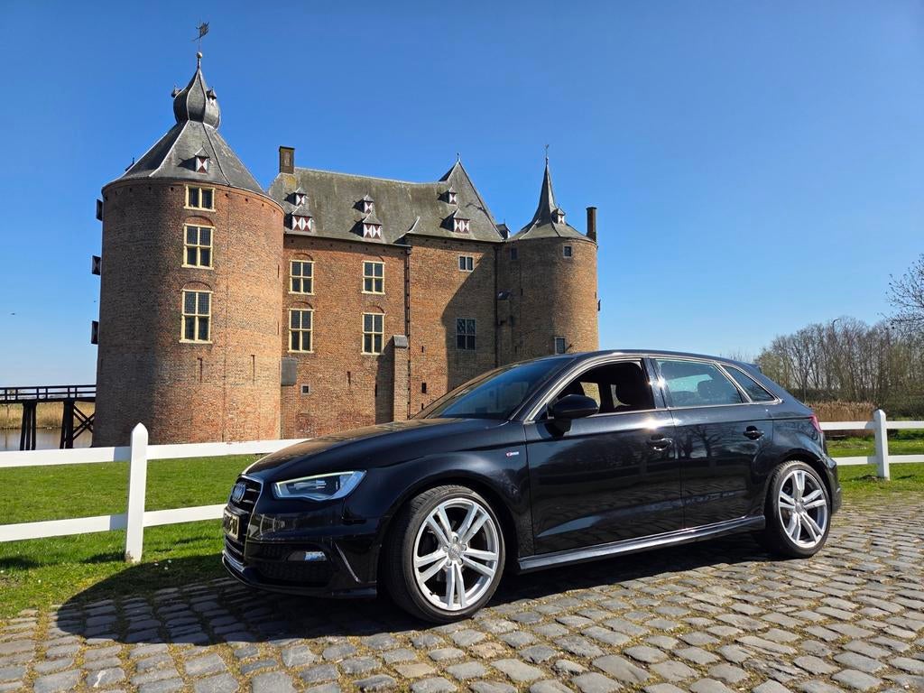 Audi A3 1.2TFSI 77KW/105PK SB S-tr7 2014 Zwart, Auto's, Audi, Zwart, 4 cilinders, Leder en Stof, Zwart