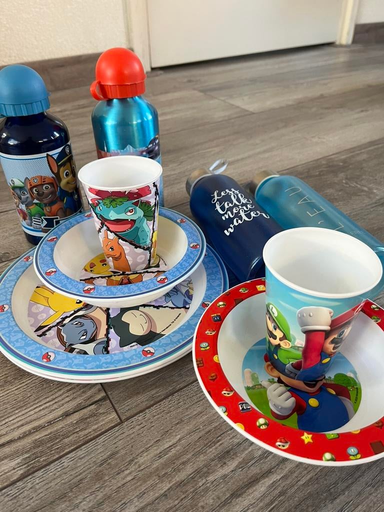 Kinderborden en bekers, Ophalen of Verzenden, Gebruikt