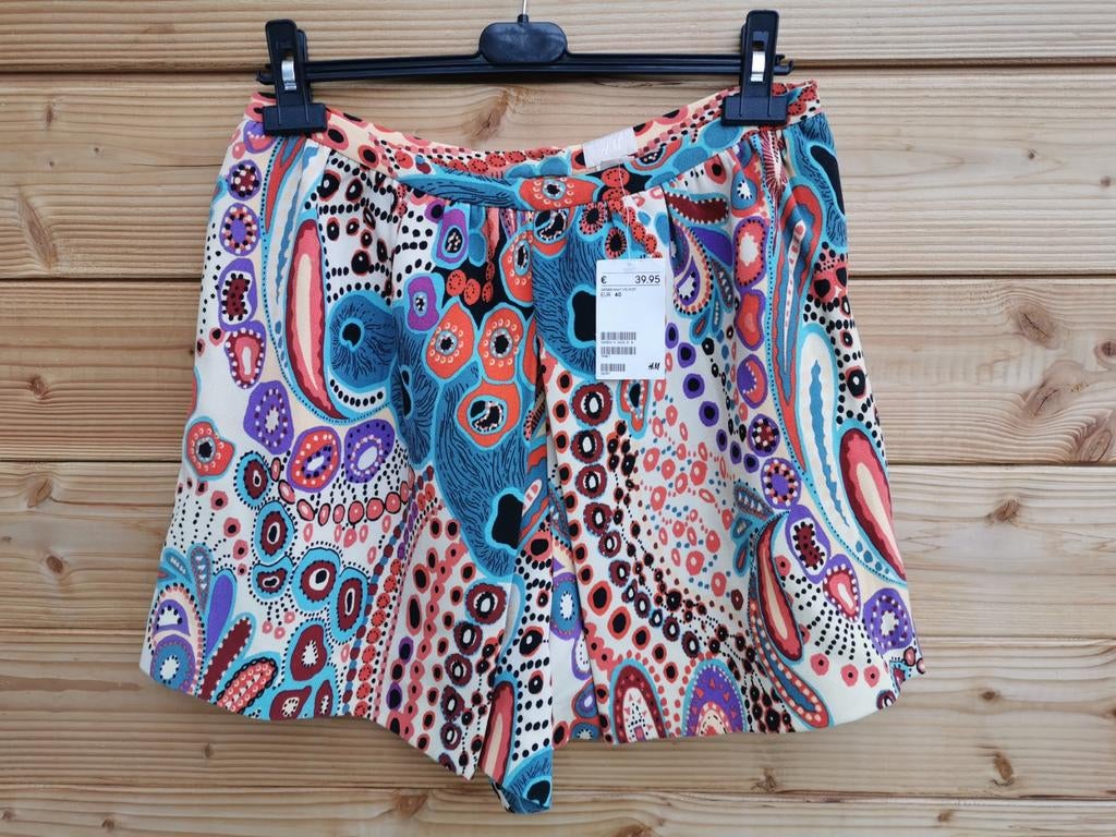 H&M chique broek-rok mt. 40, Kleding | Dames, Broeken en Pantalons, Nieuw, Maat 38/40 (M), Overige kleuren, Kort, Verzenden