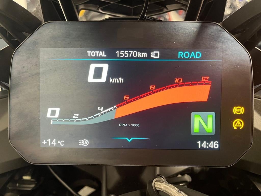 BMW S 1000 XR (bj 2023) - foto 2