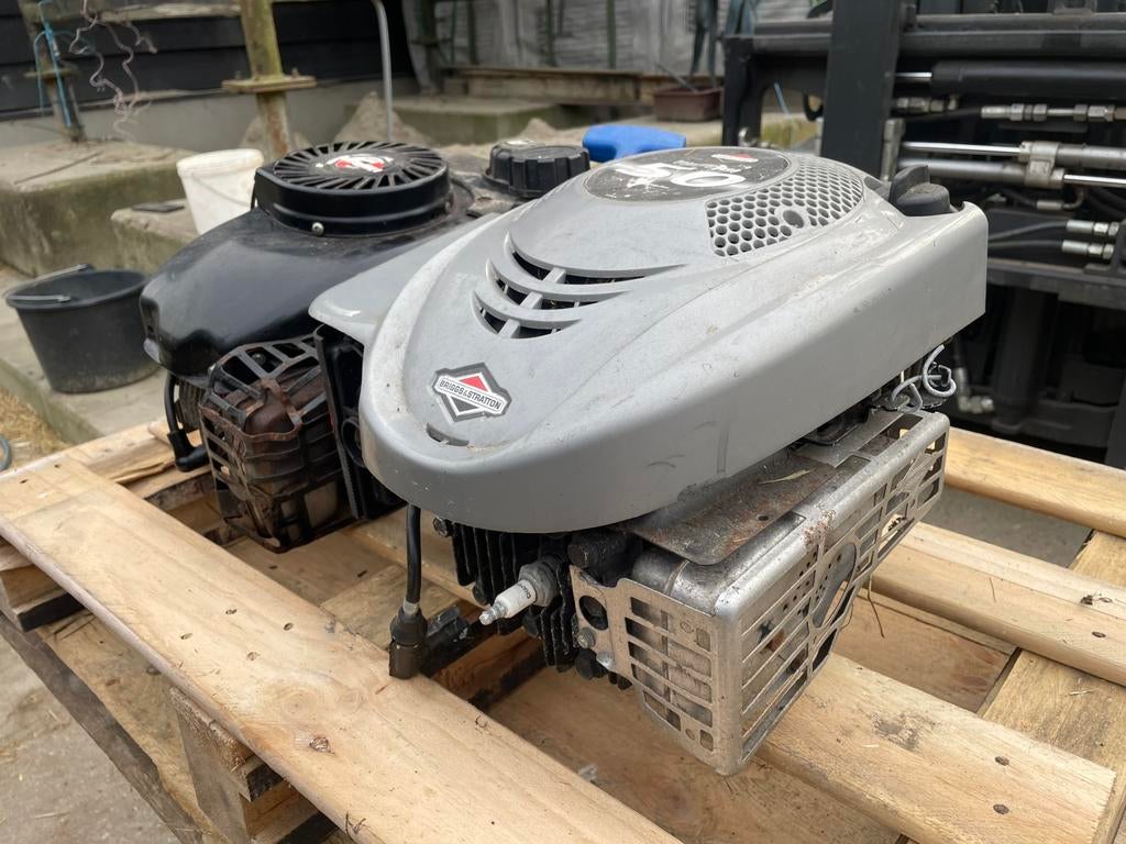 Motor grasmaaier, Doe-het-zelf en Verbouw, Motoren, Ophalen, Gebruikt, Benzinemotor