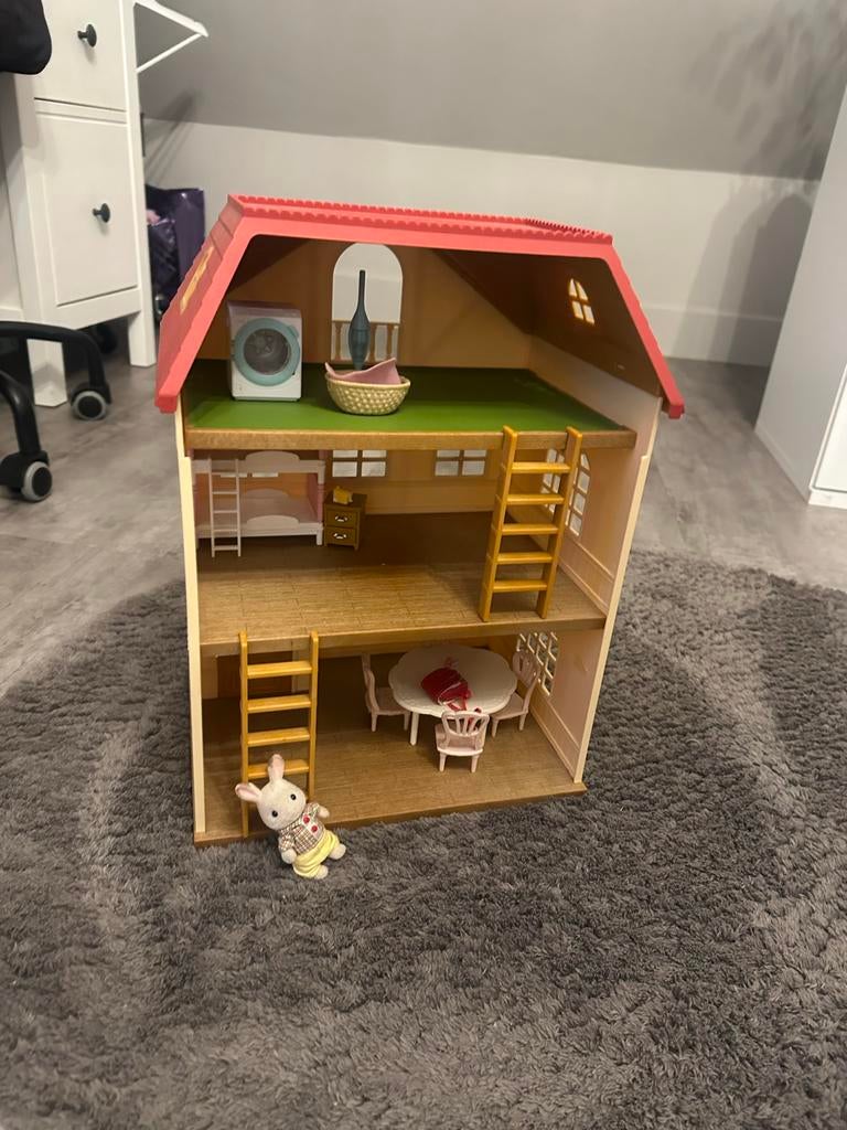 Sylvanian Families huis met konijntje en diverse sets, Ophalen of Verzenden, Zo goed als nieuw, Jongen of Meisje