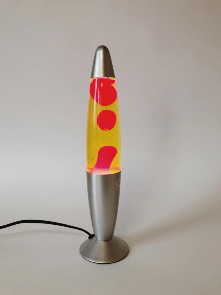 RETRO LAVALAMP | ROOD/GEEL, Huis en Inrichting, Lampen | Tafellampen, -, -, Nieuw, Ophalen of Verzenden