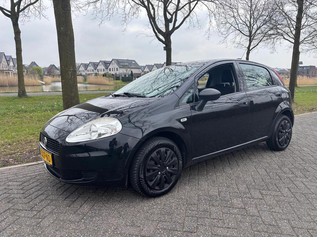 Fiat Punto Evo 1.2 Lounge (bj 2013), Voorwielaandrijving, 1242 cc, 4 cilinders, 400 kg