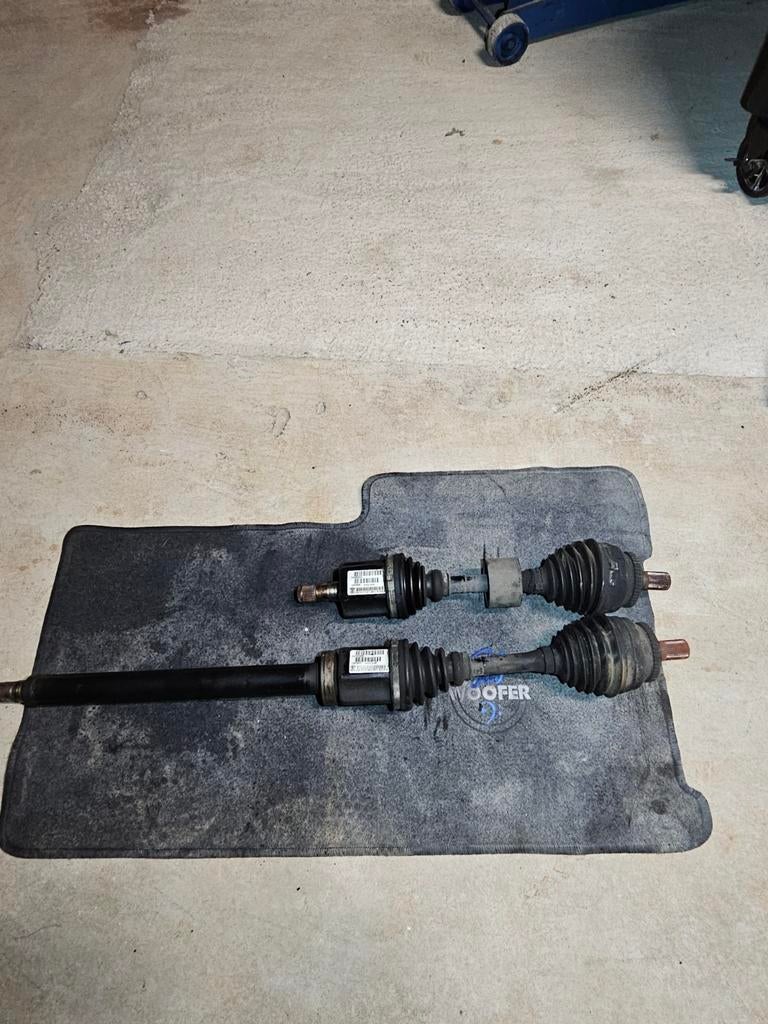 Volvo V70N automaat aandrijfassen, Ophalen, Gebruikt, Volvo