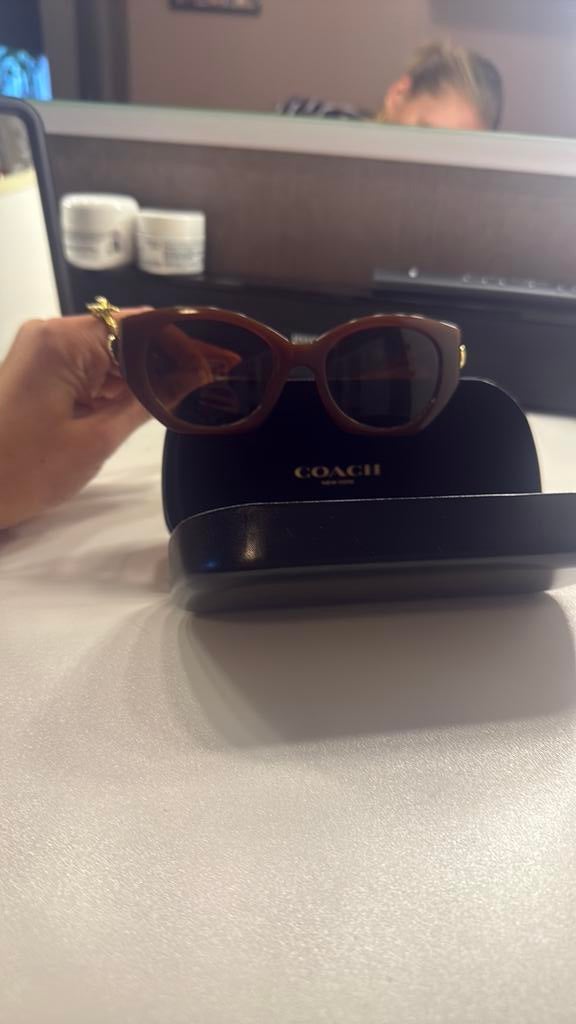 Coach Zonnebril bruin, Sieraden, Tassen en Uiterlijk, Zonnebrillen en Brillen | Dames, Ophalen of Verzenden, Nieuw, Bruin, Overige merken