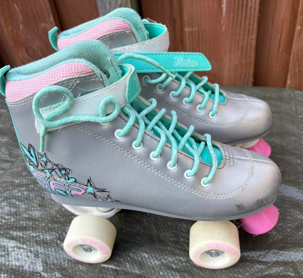 Rolschaatsen, Overige typen, Ophalen of Verzenden, Zo goed als nieuw, Dames