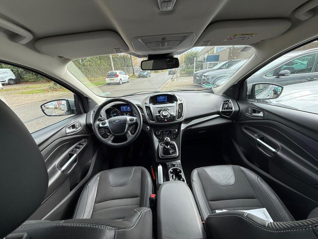 Ford Kuga 1.5 Titanium Styling Pack, Navi, Camera, NAP Nette, Euro 6, 4 cilinders, Leder en Stof, Bedrijf