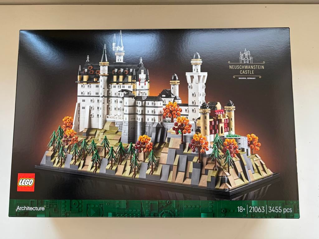 Lego Architecture Neuschwanstein Castle 21063 Nieuw in doos!, Lego, Denemarken, Nieuw, Ophalen of Verzenden