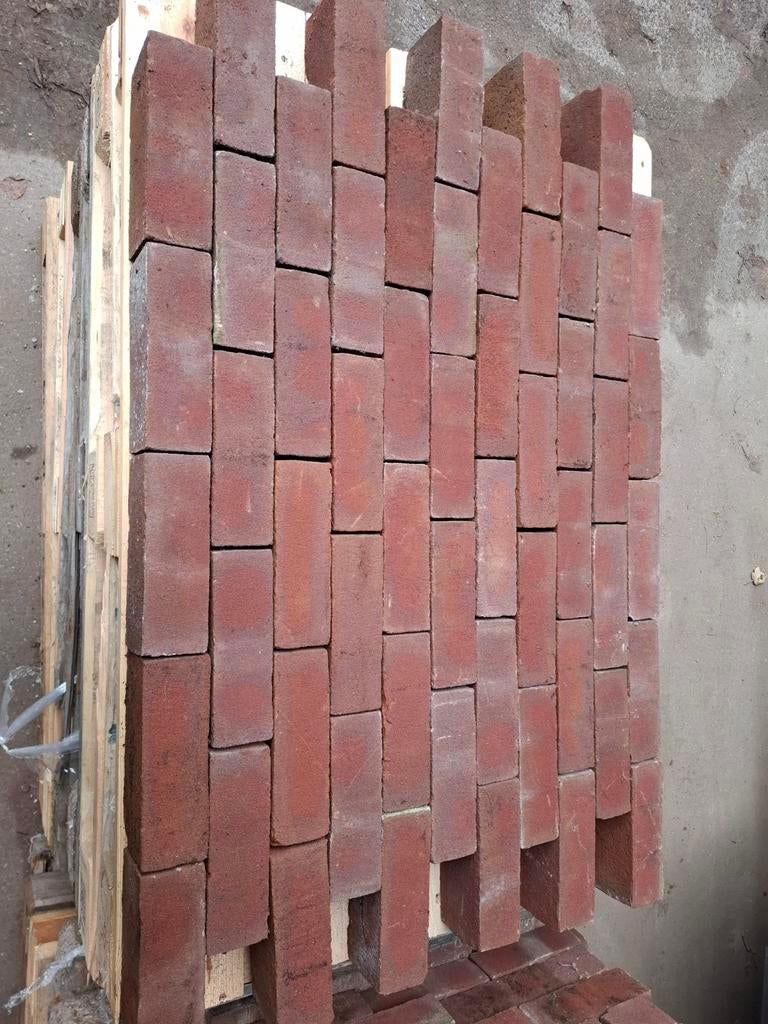 Gebakken dikformaat rood op pallets! 72m2, Tuin en Terras, Tegels en Klinkers, Ophalen, Nieuw, Overige materialen