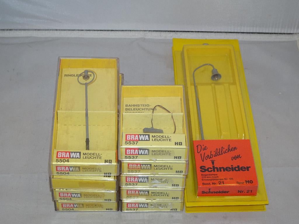 Brawa 5504/ Schneider 21 H0 lantaarn nieuw Marklin(#933), Wisselstroom, Overige typen, Nieuw, Ophalen of Verzenden