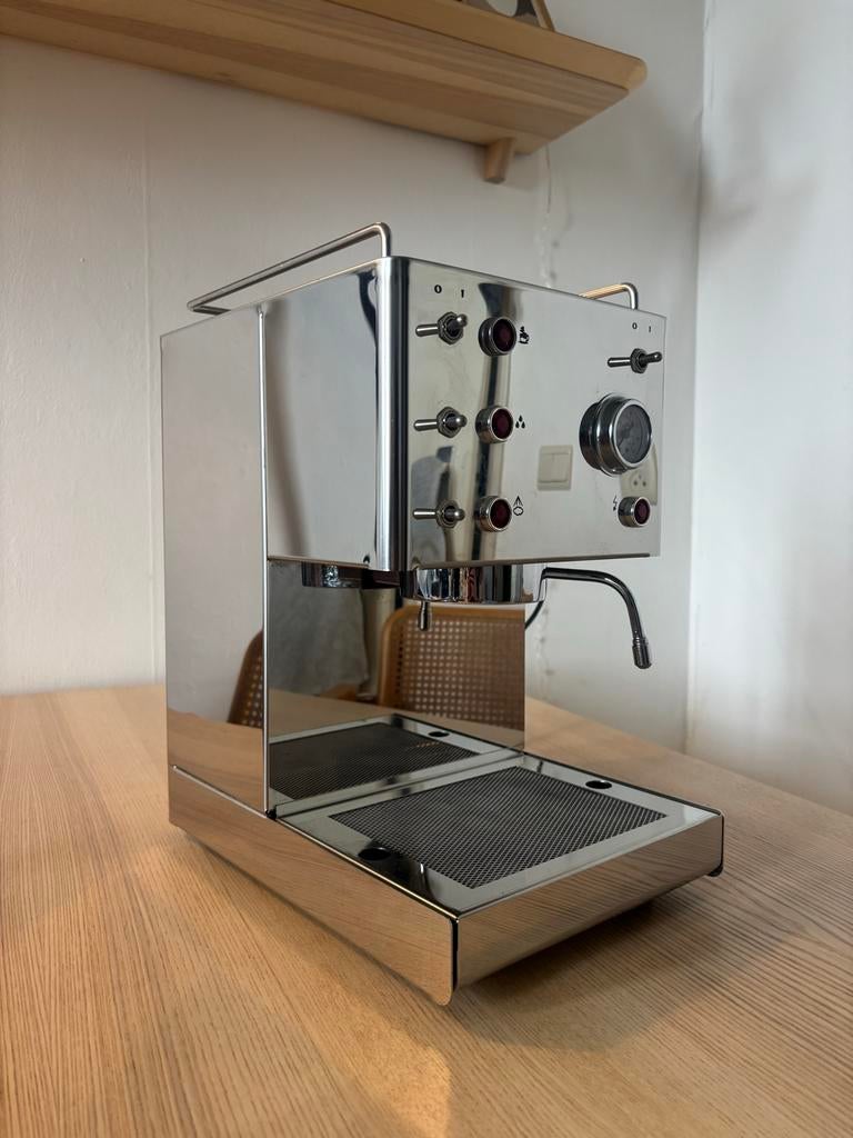 Gereviseerde Isomac Venus Espressomachine, Witgoed en Apparatuur, Koffiezetapparaten, Espresso apparaat, Refurbished, Gemalen koffie