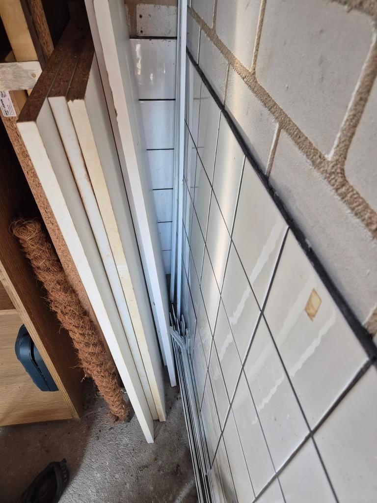 Planken voor schuur - 3 grote, 2 kleine, Doe-het-zelf en Verbouw, Hout en Planken, Ophalen, Gebruikt, 25 tot 50 mm, 200 tot 250 cm