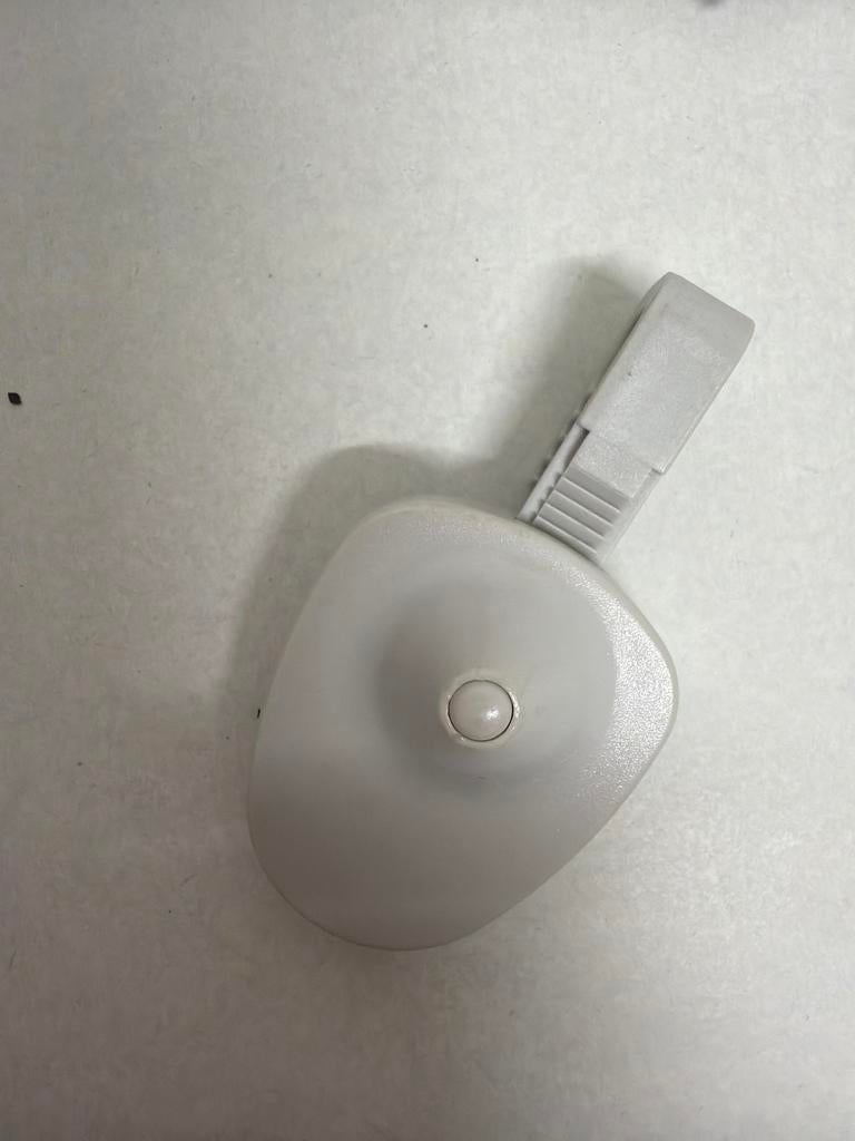 Doos vol alarmlabels / hard tags / beveiligingen, Kleding | Dames, Kledinghangers, Hout, Ophalen of Verzenden