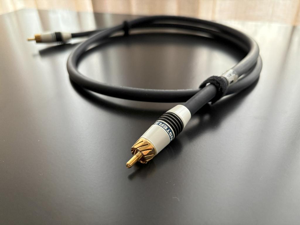 High-End Monster IDL100-1M Coax/RCA/Toslink digital € 50,00, Audio, Tv en Foto, Audiokabels en Televisiekabels, Zo goed als nieuw