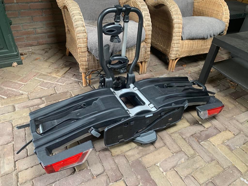 Thule Easyfold XT 933 fietsendrager voor 2 elektrische fiets, Ophalen, Zo goed als nieuw, Trekhaakdrager, Elektrische fiets