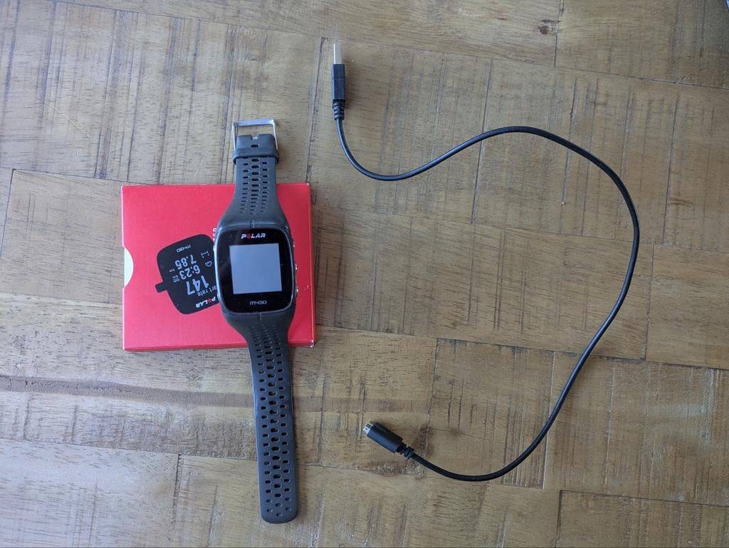 Het horloge is gebruikt, maar nog in erg goede conditie, Ophalen of Verzenden, Gebruikt, Zwart, Polar