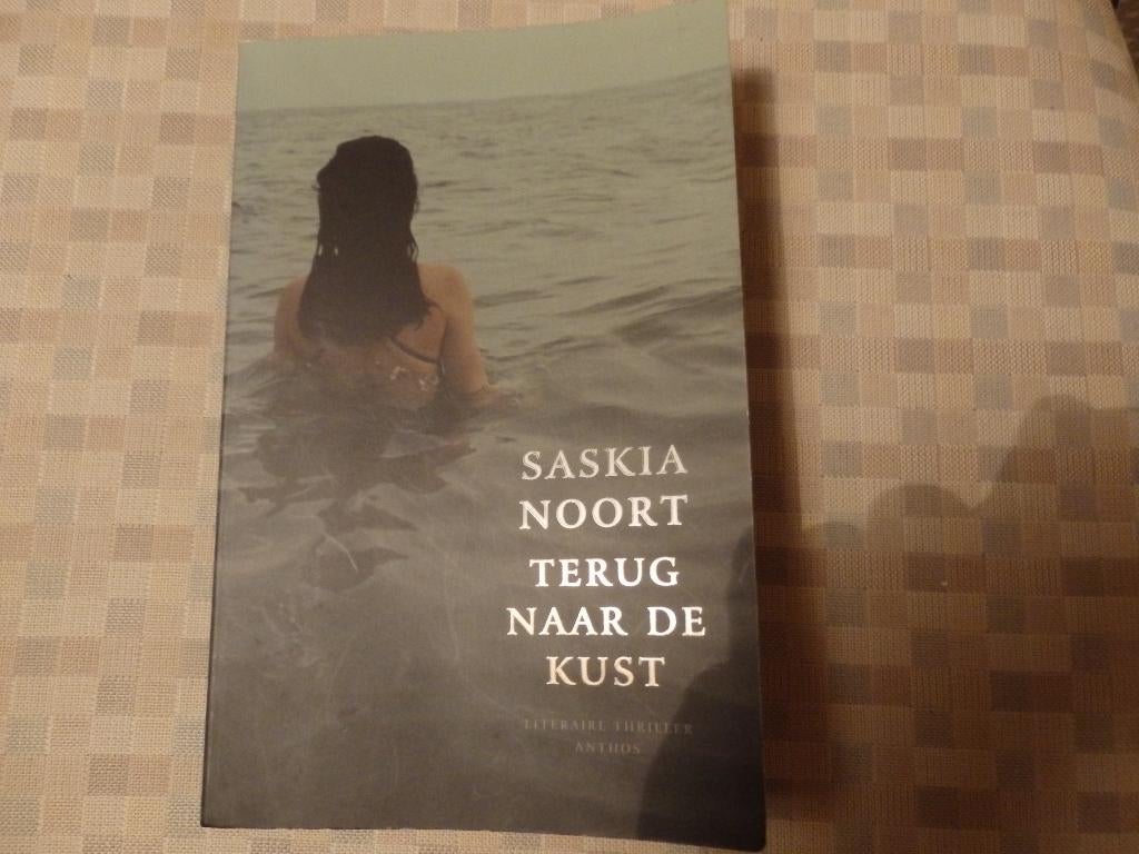 Naar de kust, Saskia Noort, Ophalen of Verzenden, Zo goed als nieuw, Nederland