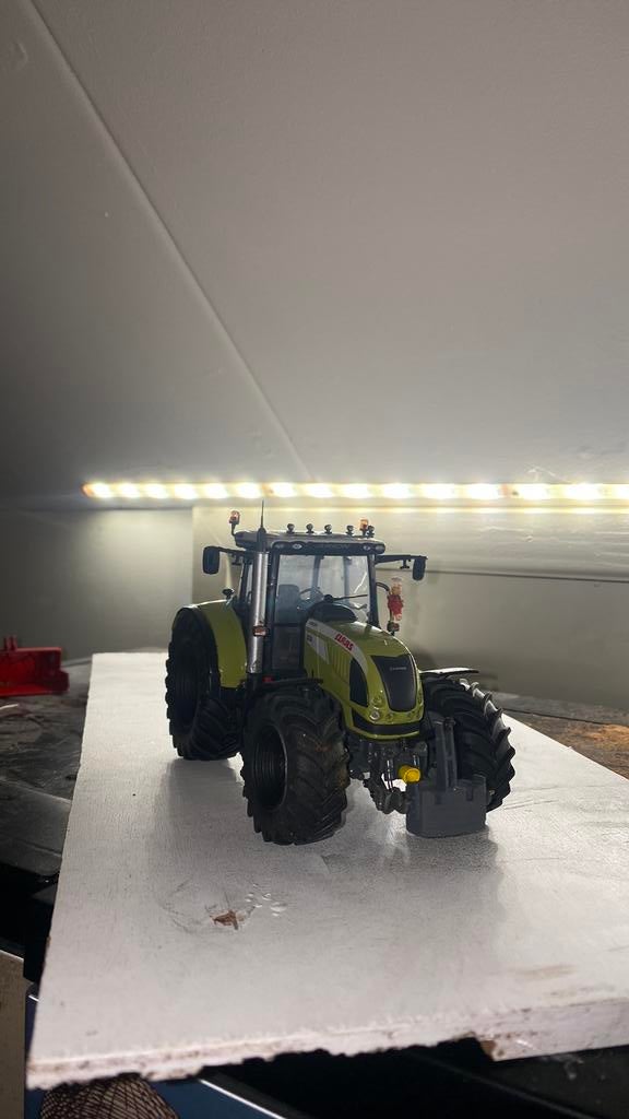 Claas arion, Ophalen of Verzenden, Zo goed als nieuw, Tractor of Landbouw, Overige merken