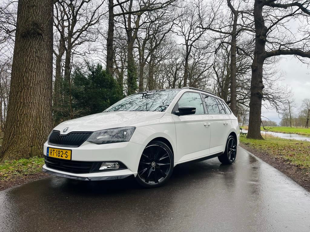 Skoda Fabia 1.0 TSI Monte Carlo Greentech 95pk 2018 Wit, Voorwielaandrijving, 40 €/maand, Zwart, 95 pk