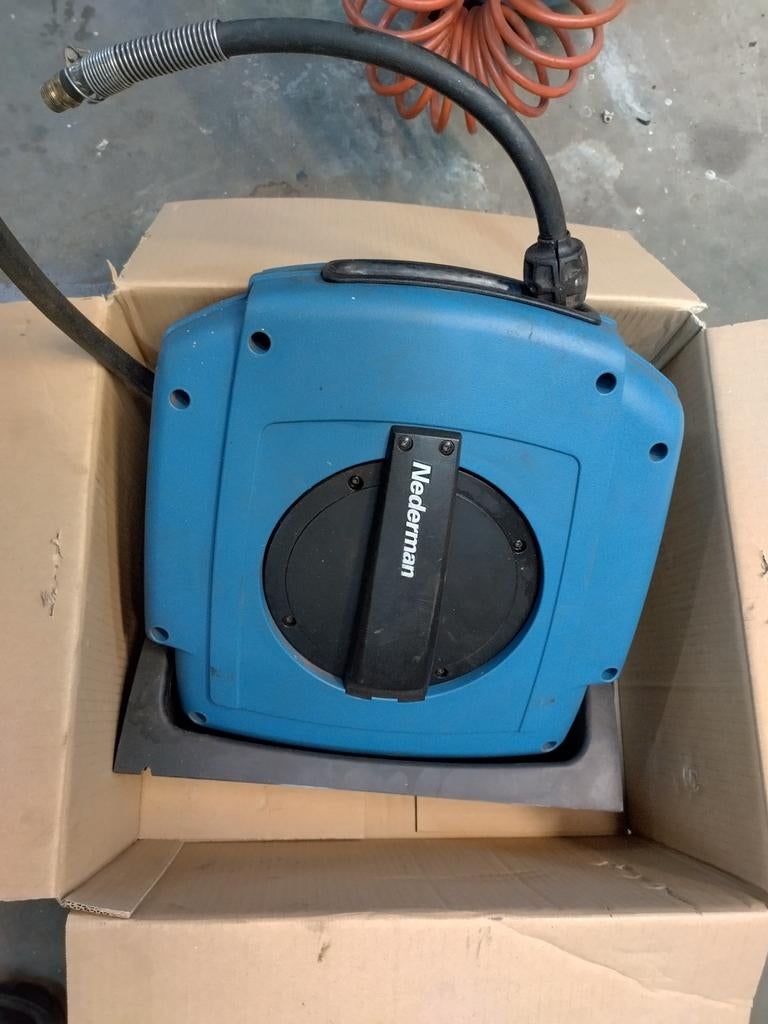 Nederman h30 luchthaspel waterhaspel 10mm 3/8 hadpel, Doe-het-zelf en Verbouw, Compressors, Ophalen of Verzenden, Zo goed als nieuw