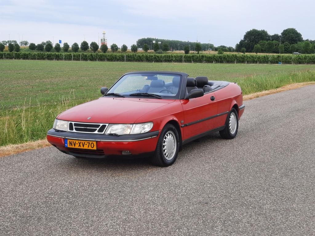 Saab 900 Cabrio 2.3 SE /Nette/Goed rijdende auto/ (bj 1996), Auto's, Oldtimers, Zwart, 4 stoelen, Lederen bekleding, Saab