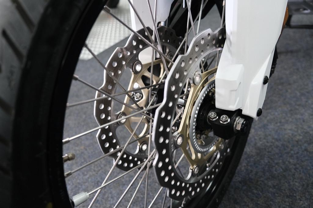 Honda CRF 1000 L AFRICA TWIN DCT (bj 2018) - foto 2